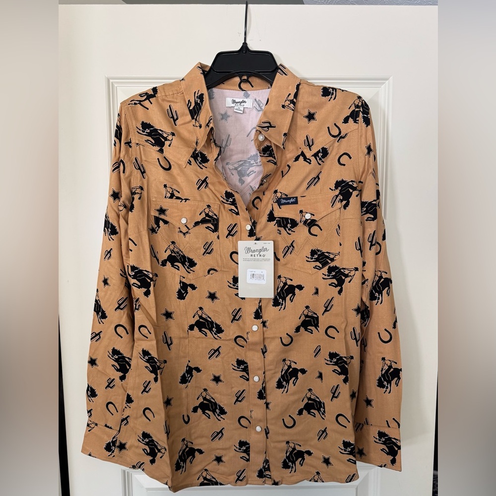 NWT Wrangler Retro Women’s Mustard Western Print Shirt